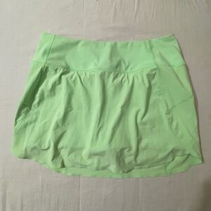 Athleta Run With It Skort Womens Size Medium Lime Green Athletic Pickleball